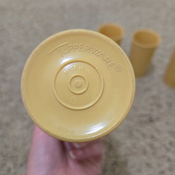 Vintage Tupperware Tumblers Cups #873-31 - 12oz Set Of 5 Yellow - Picture 4 of 4